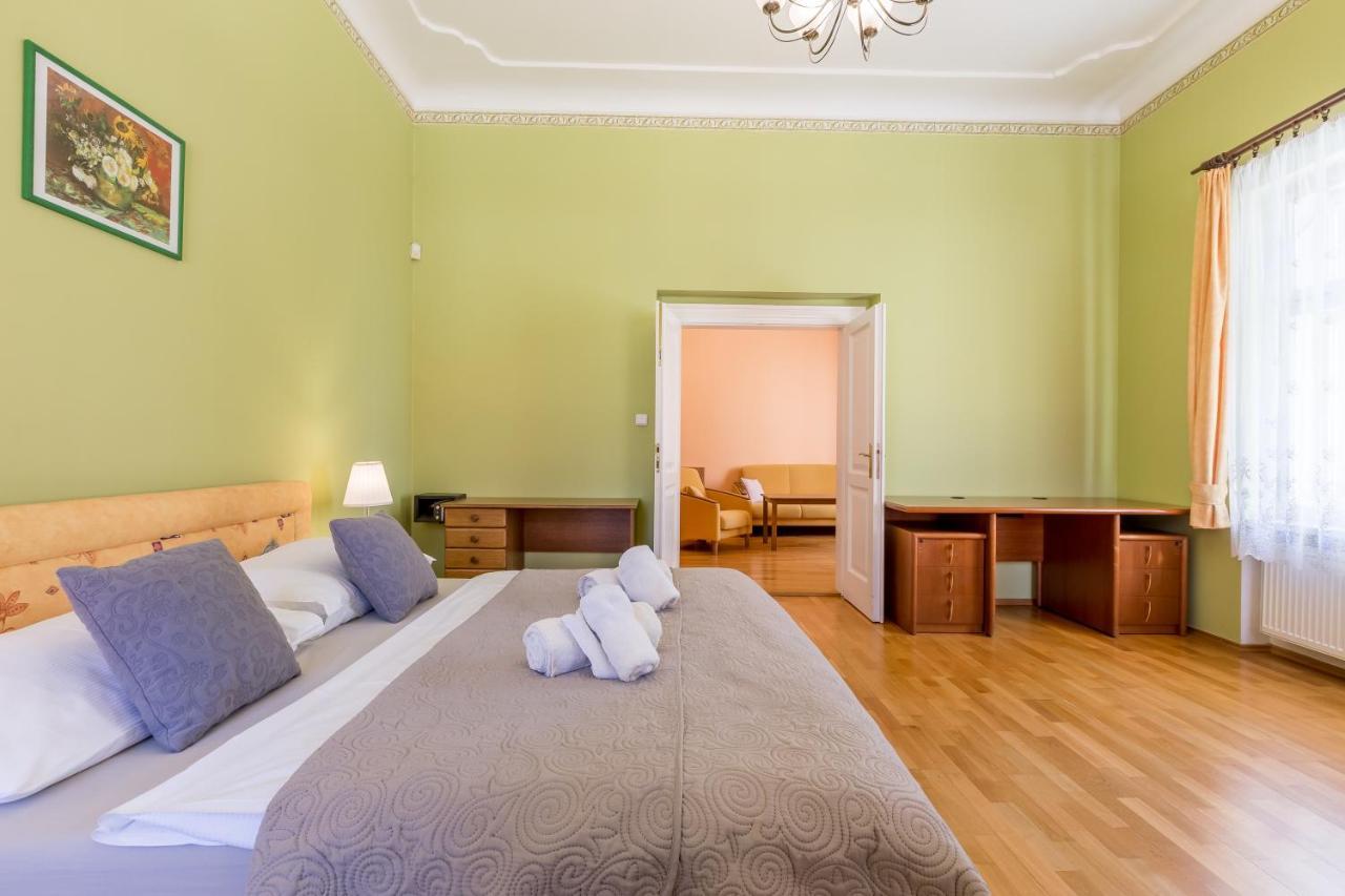 Mělník Hotel U Rytire מראה חיצוני תמונה