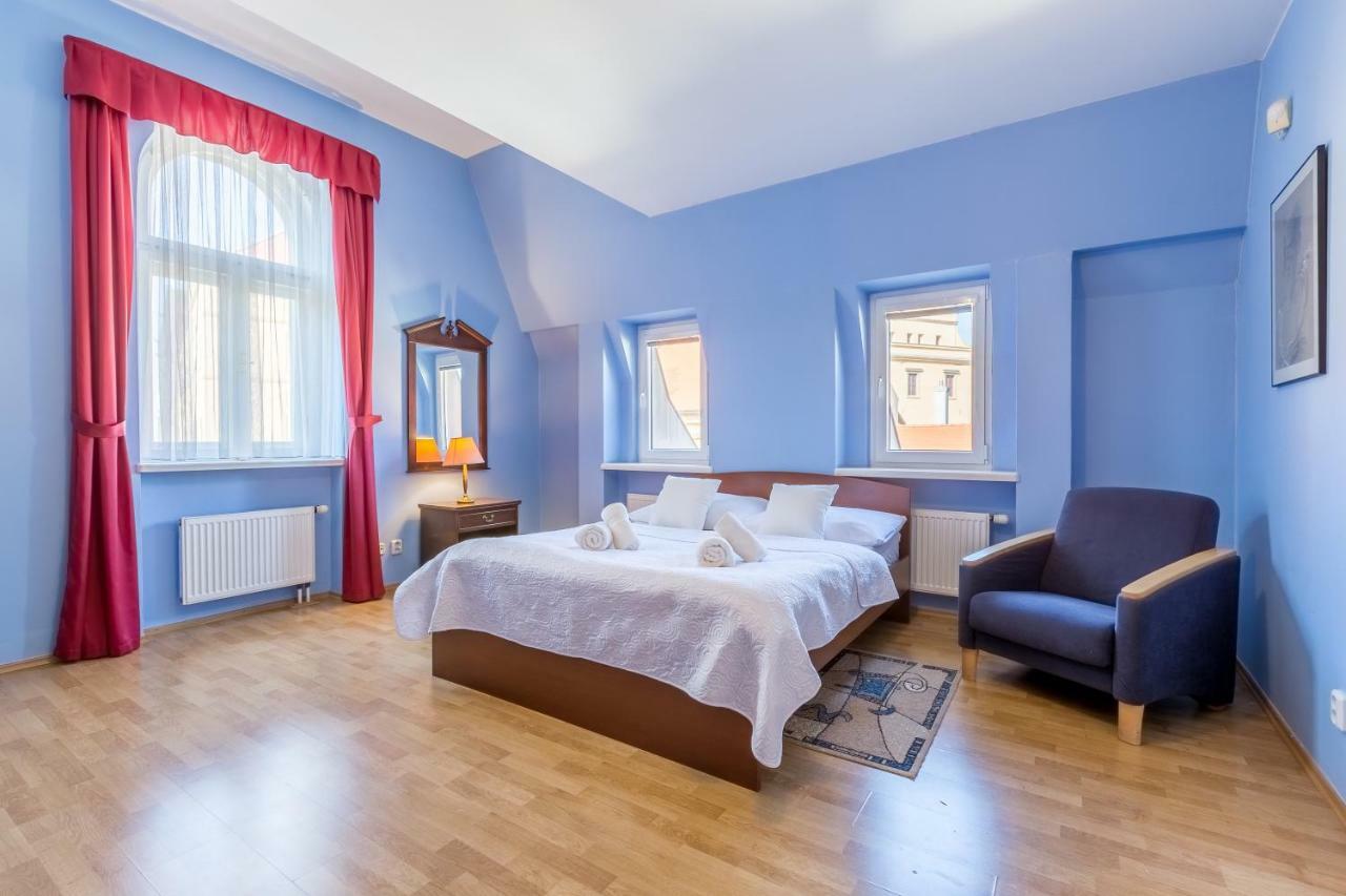 Mělník Hotel U Rytire מראה חיצוני תמונה